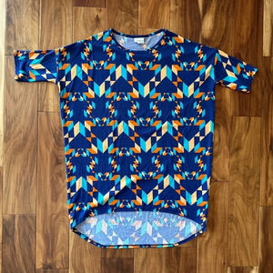 LuLaRoe 90’s Kaleidoscope Print Irma Tunic Shirt size XS